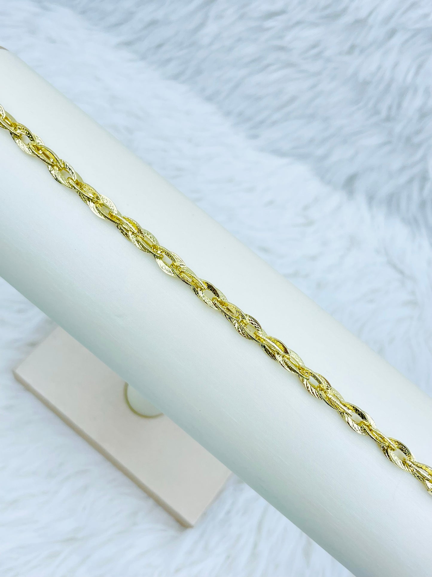 Pulsera Dorada Rosek