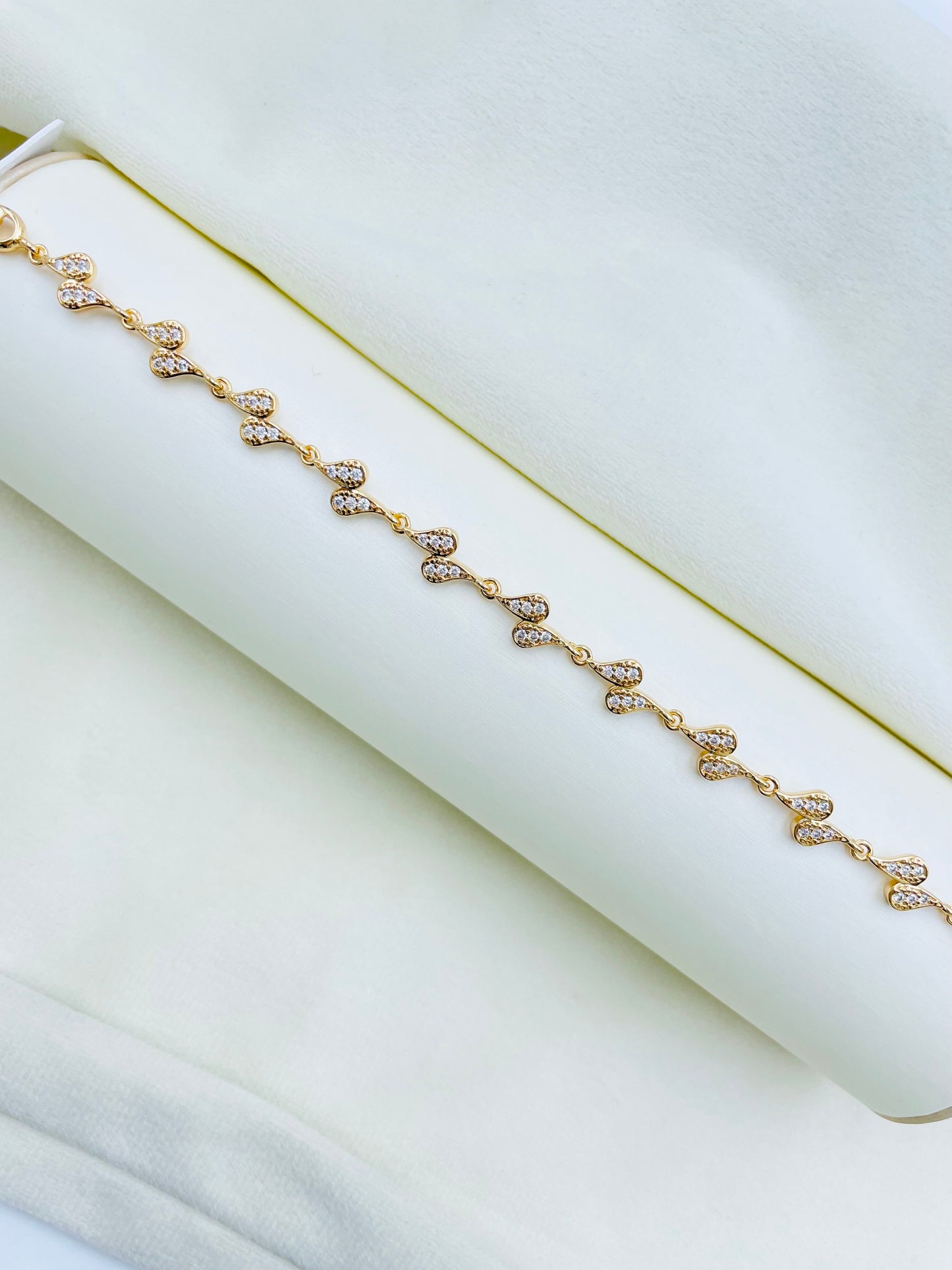 Pulsera Rosada Rosek