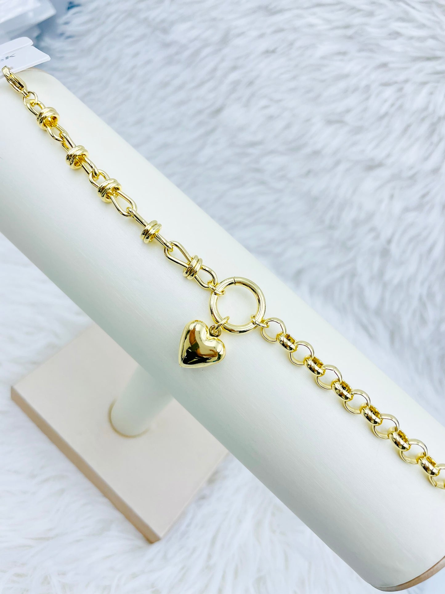 Pulsera Dorada Rosek