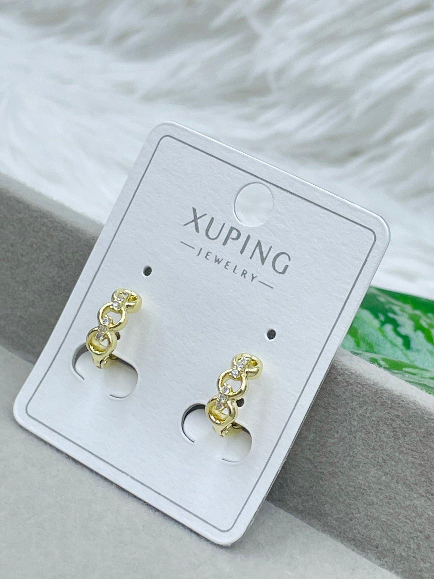 Arete Xuping Dorado