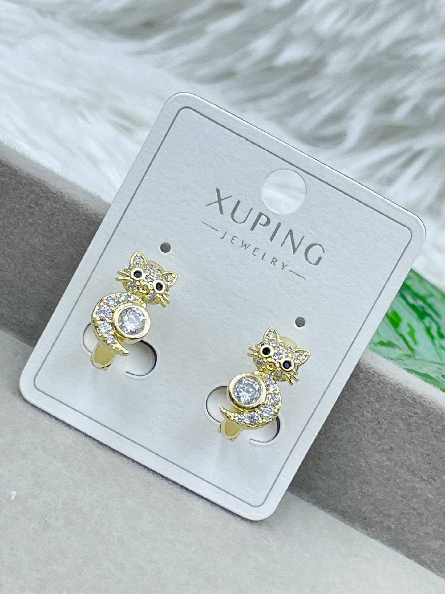 Arete Xuping Dorado