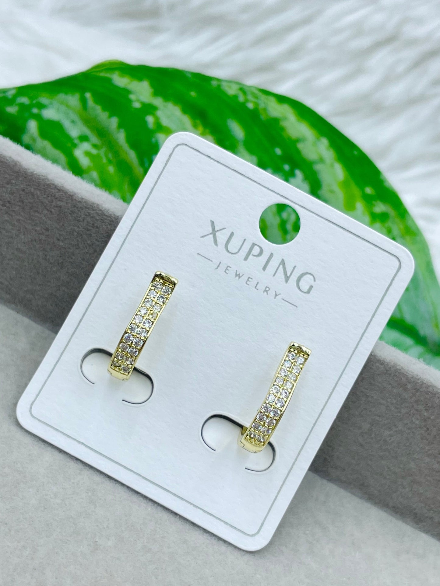 Arete Xuping Dorado
