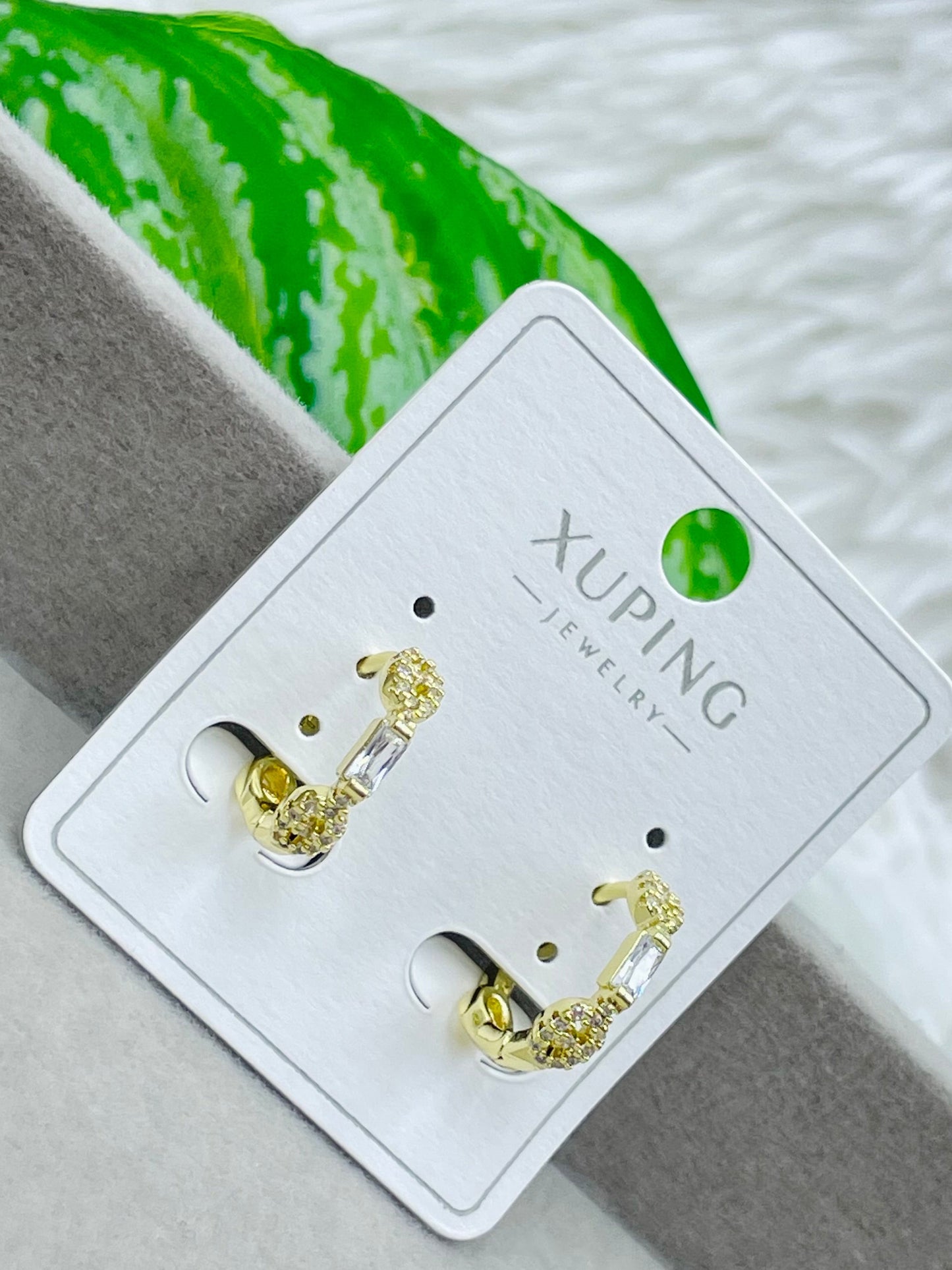 Arete Xuping Dorado