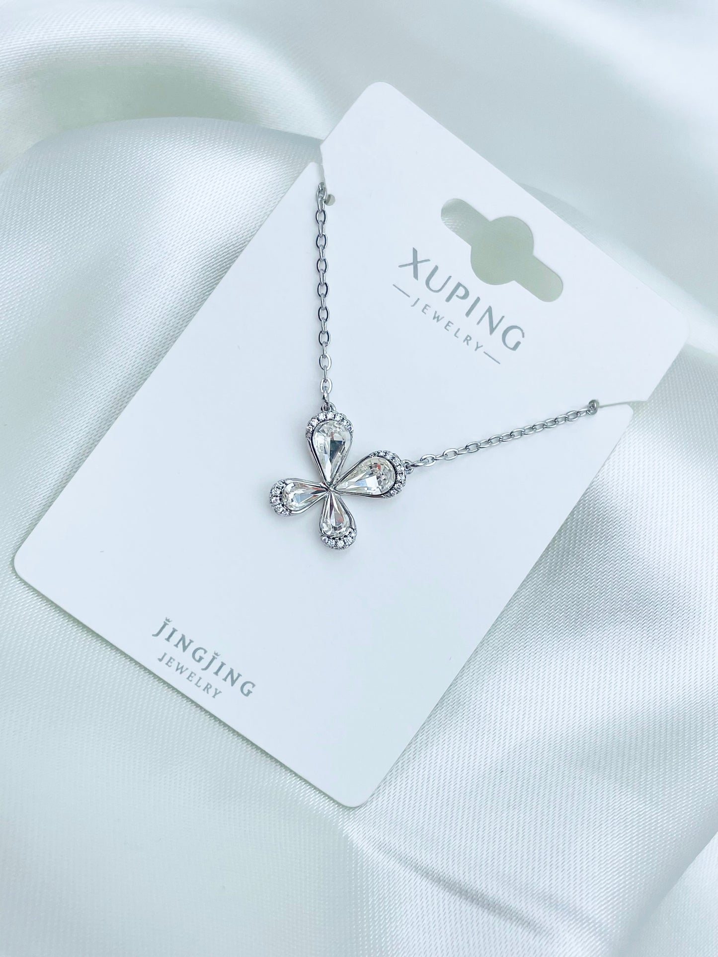 Collar Xuping Jingjing