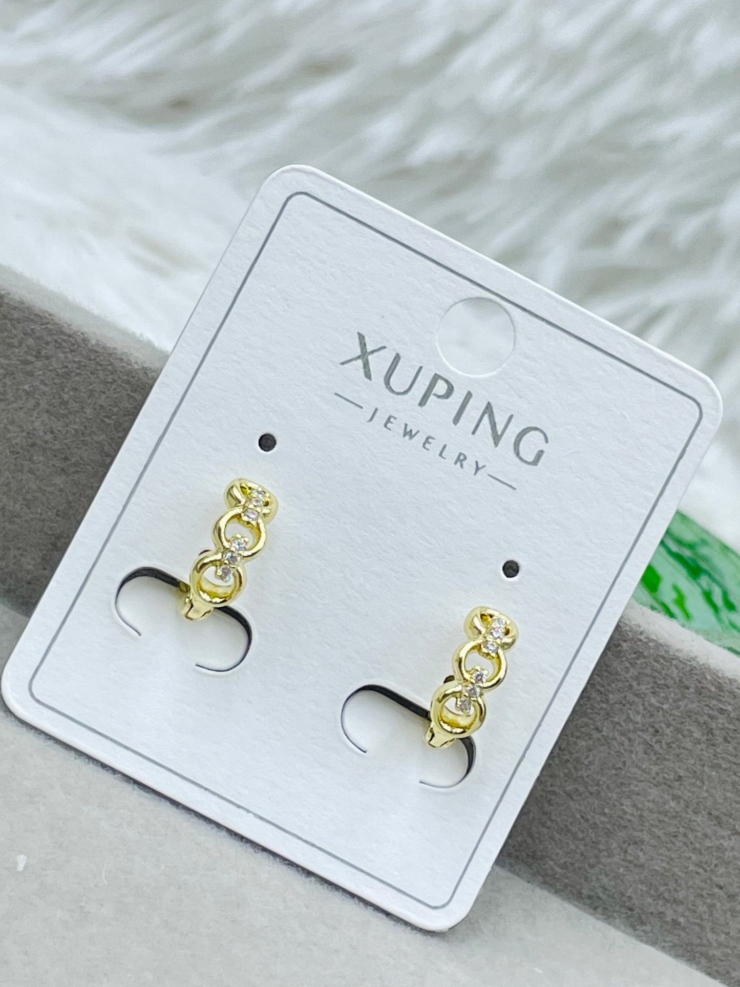 Arete Xuping Dorado