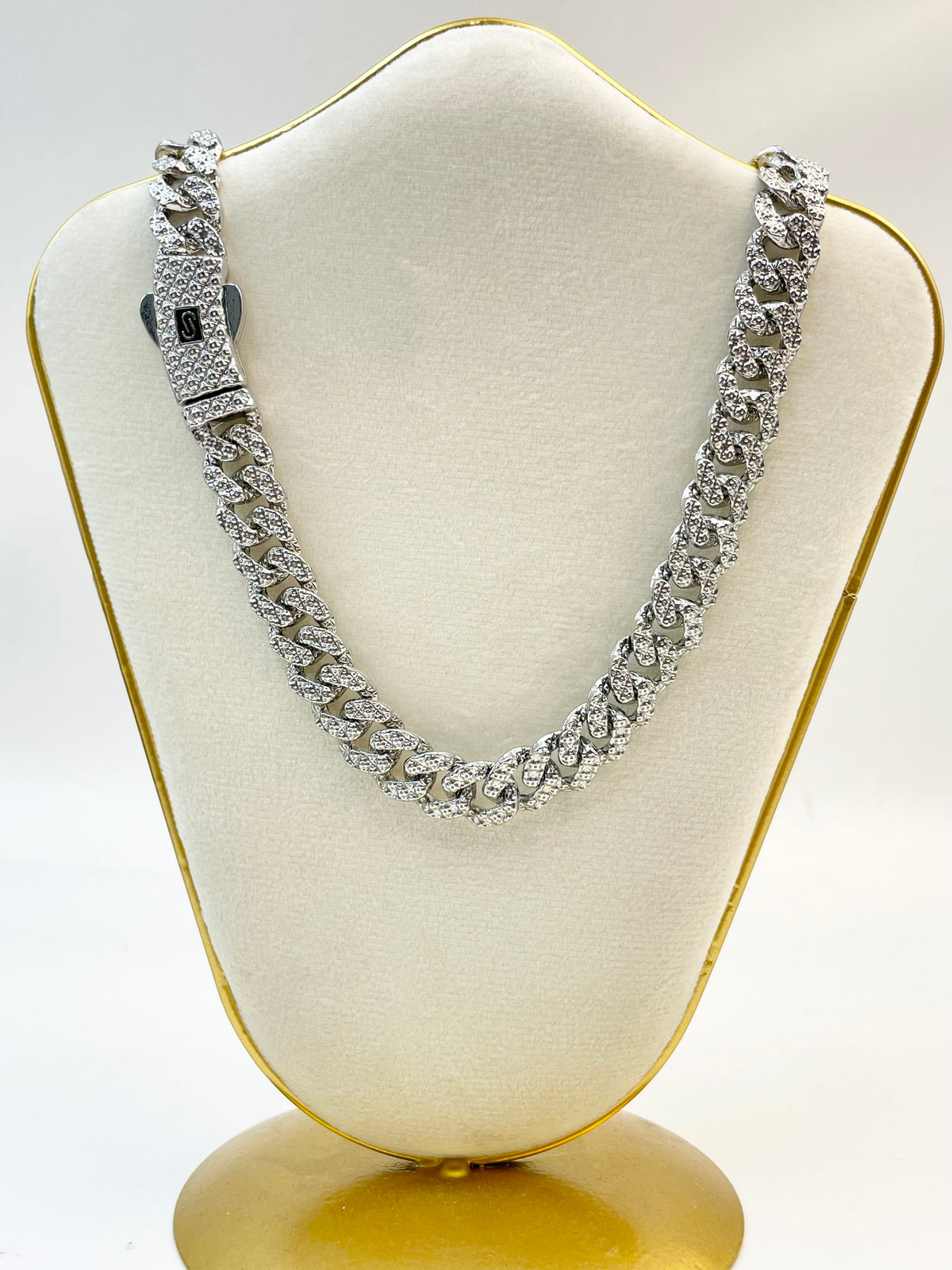 Collar Monaco