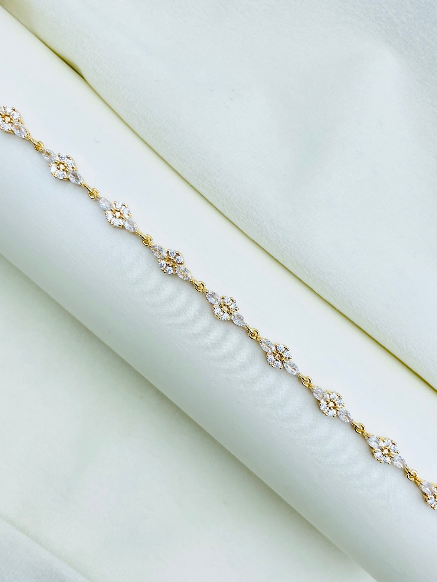 Pulsera Rosada Rosek