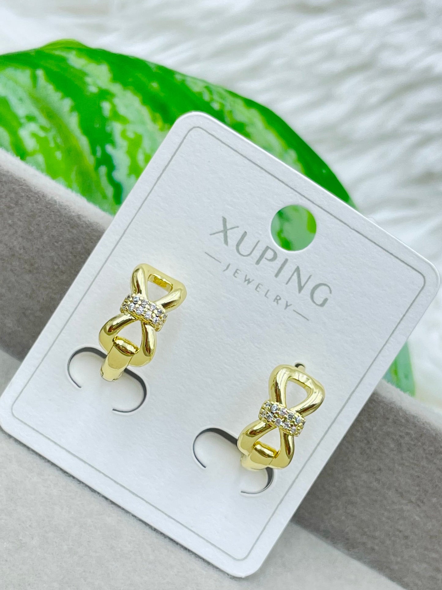 Arete Xuping Dorado