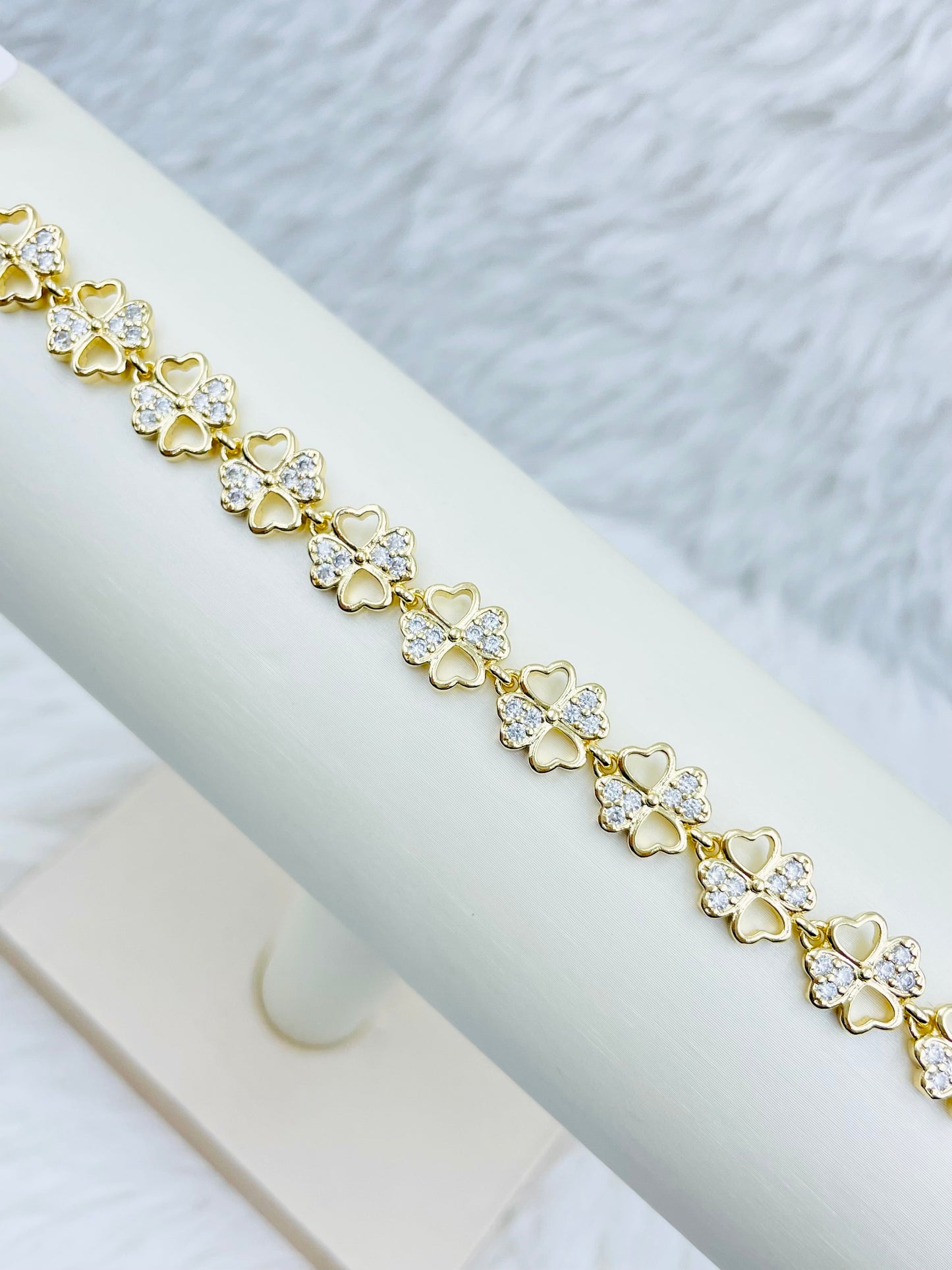 Pulsera Dorada Rosek