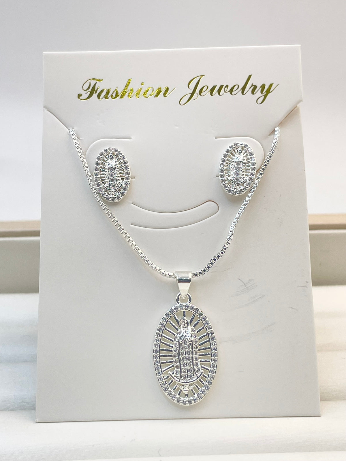 Conjunto de Virgen