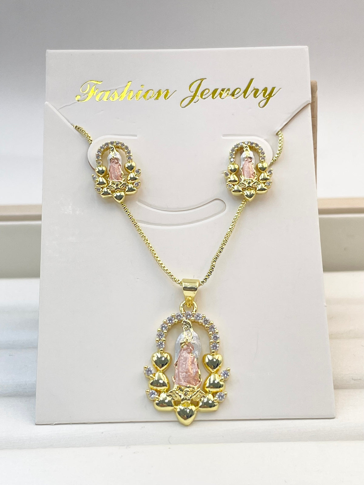Conjunto de Virgen
