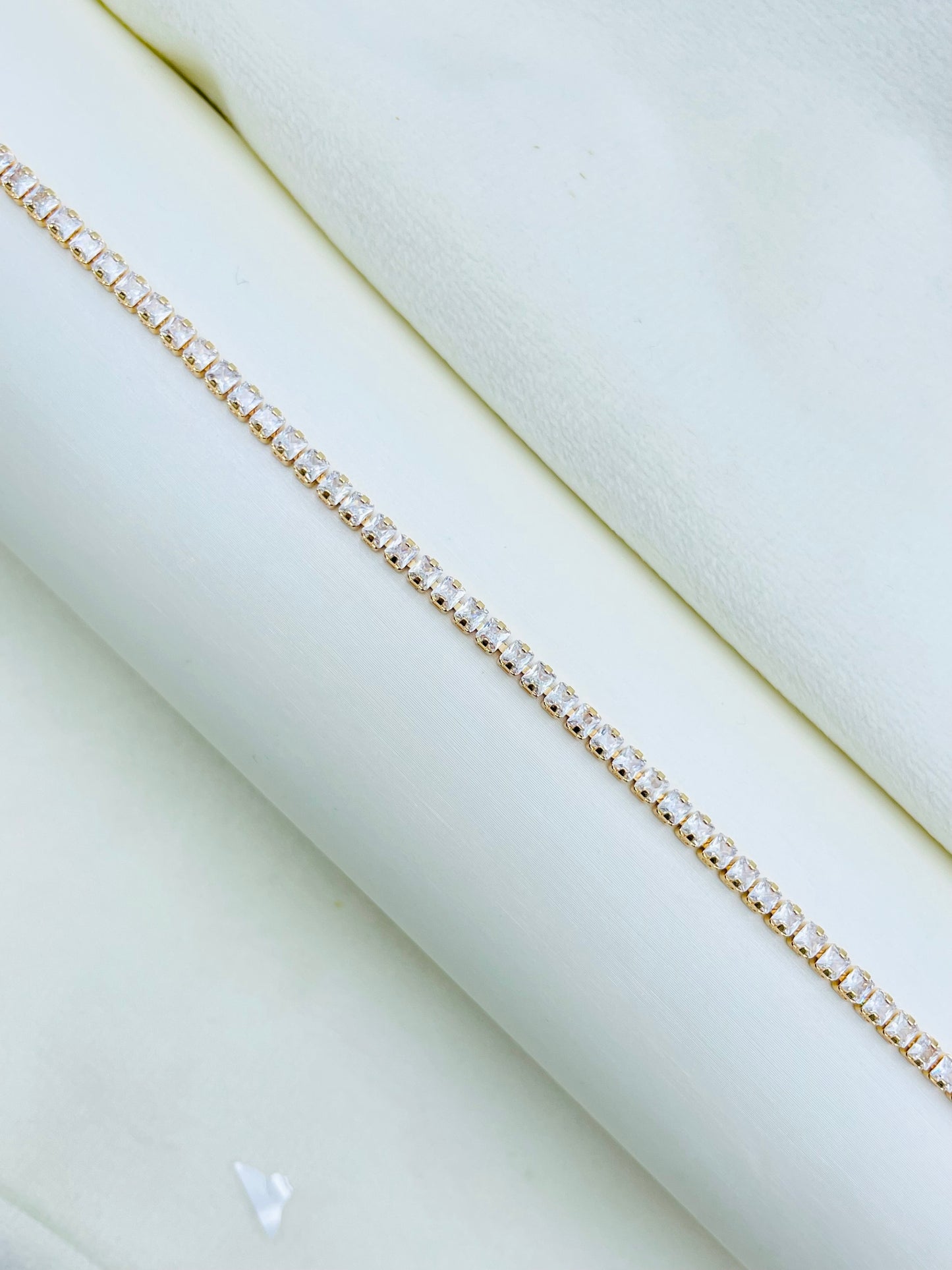 Pulsera Rosada Rosek