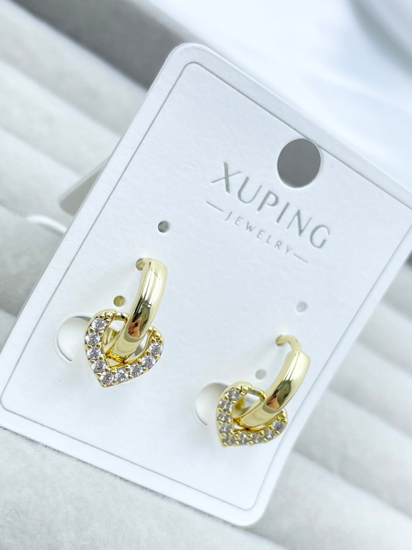 Arete Xuping Dorado