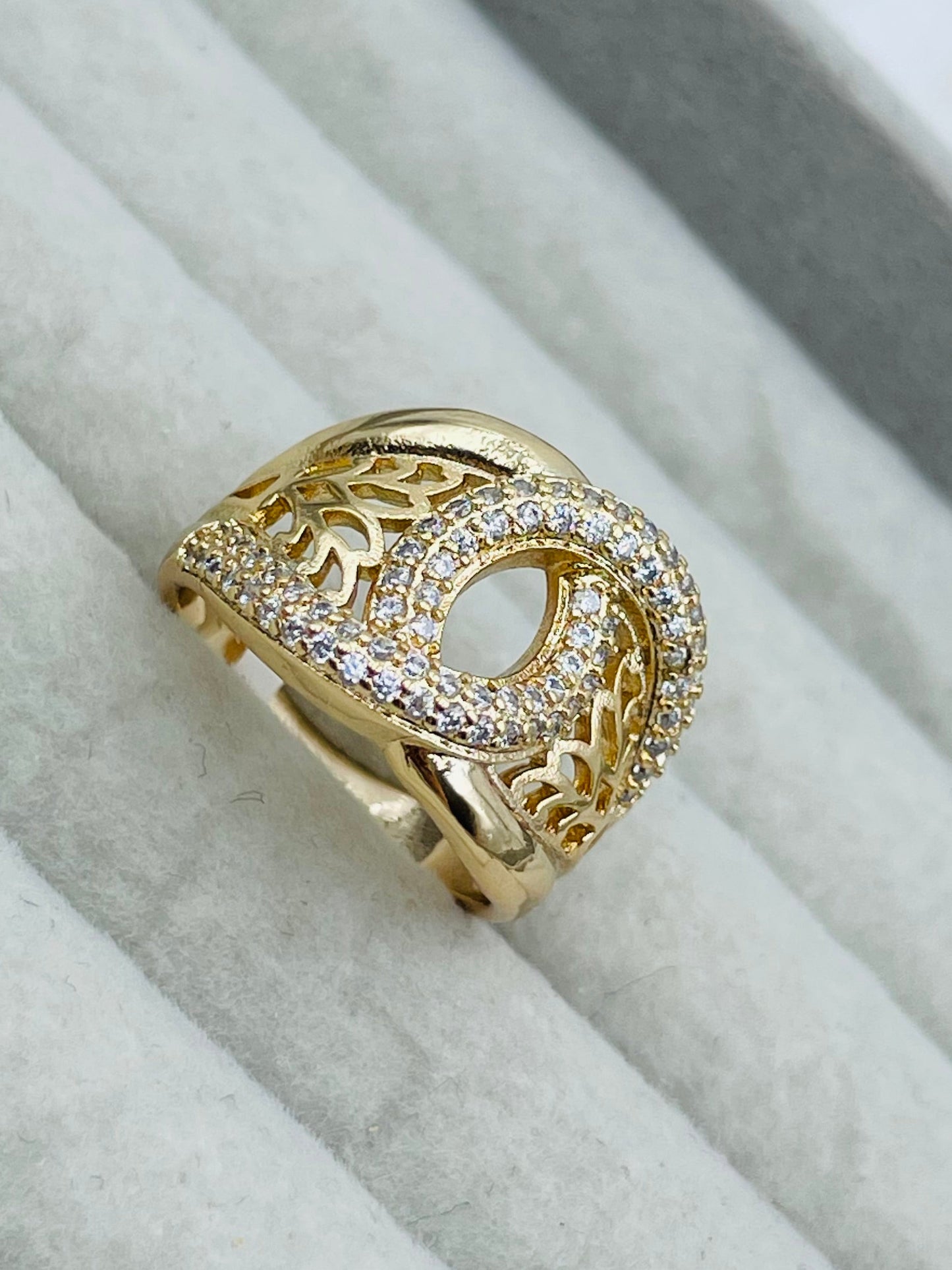 Anillo Xuping