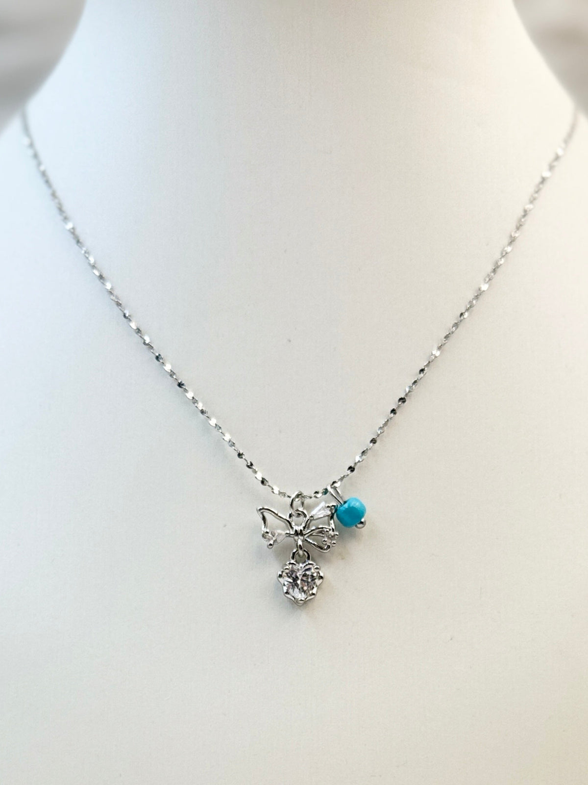 Collar Plateado