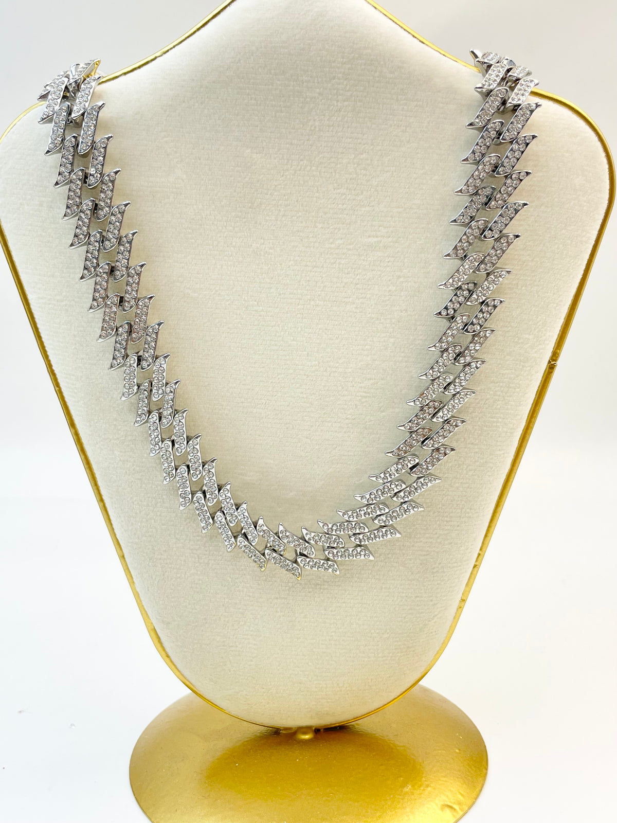 Collar Monaco