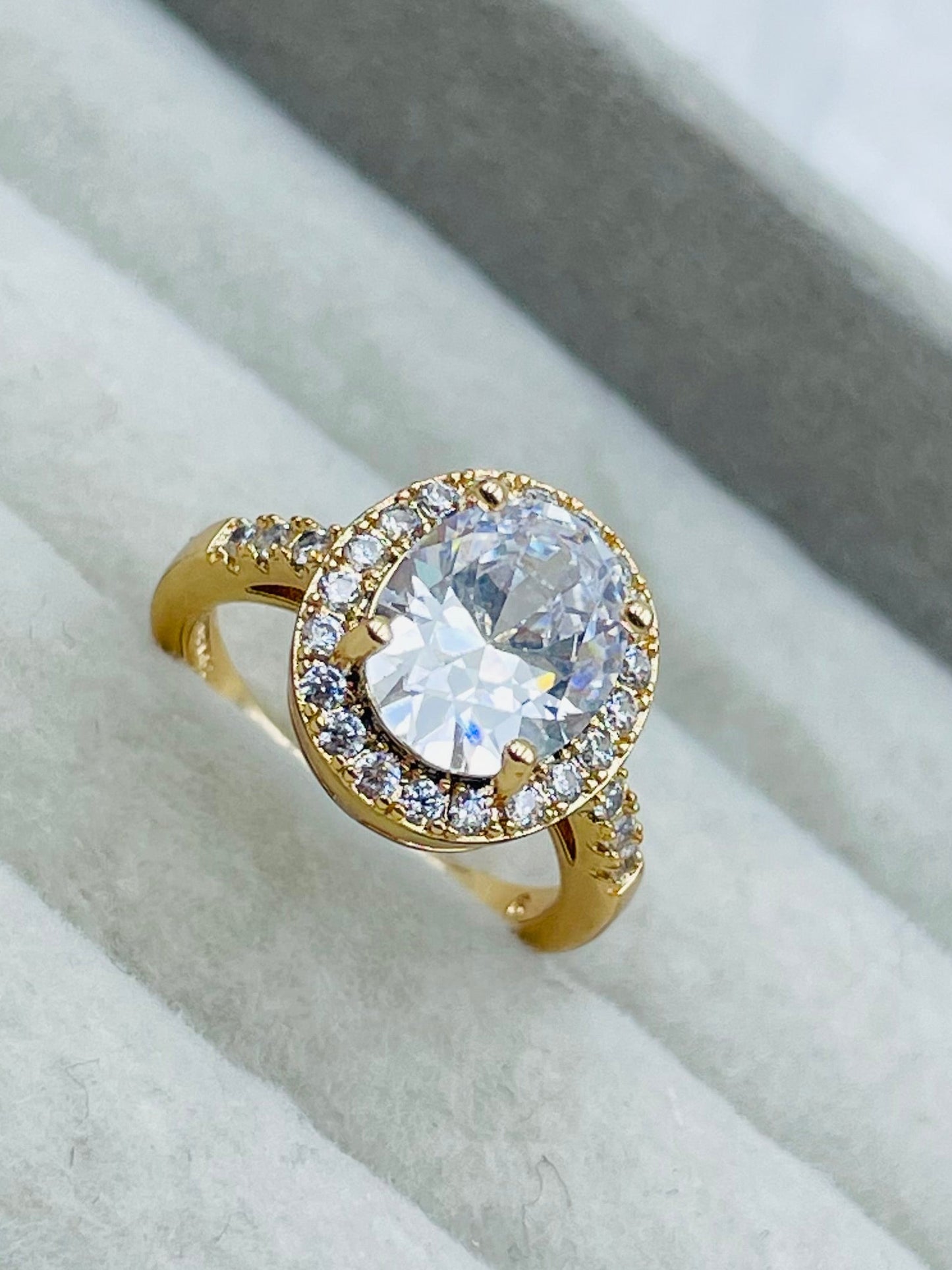 Anillo Xuping