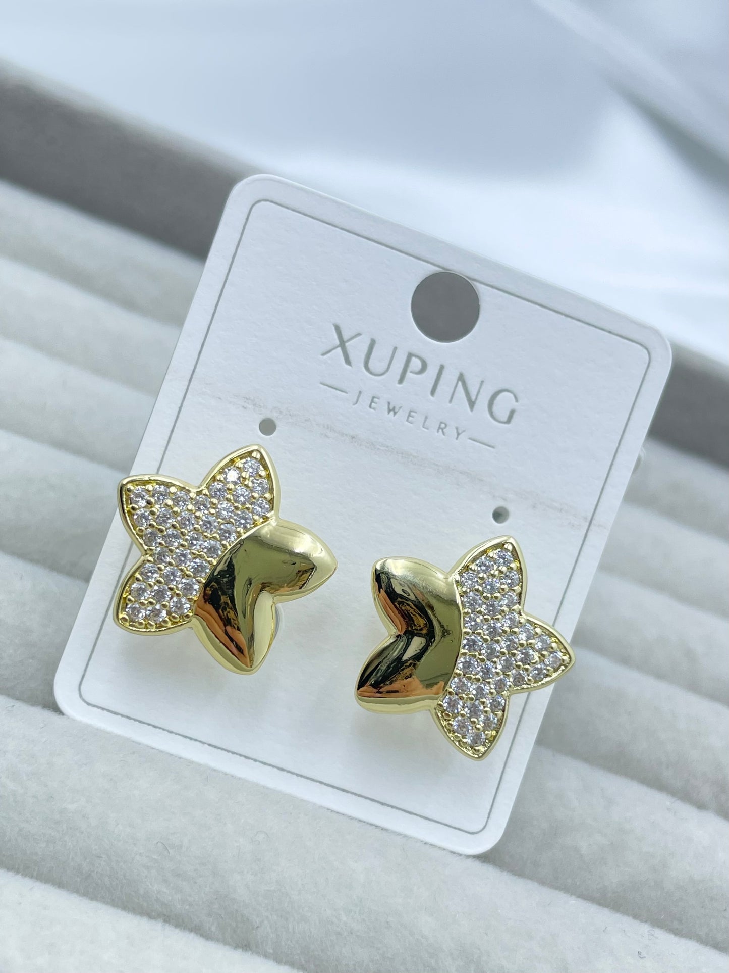 Arete Xuping Dorado